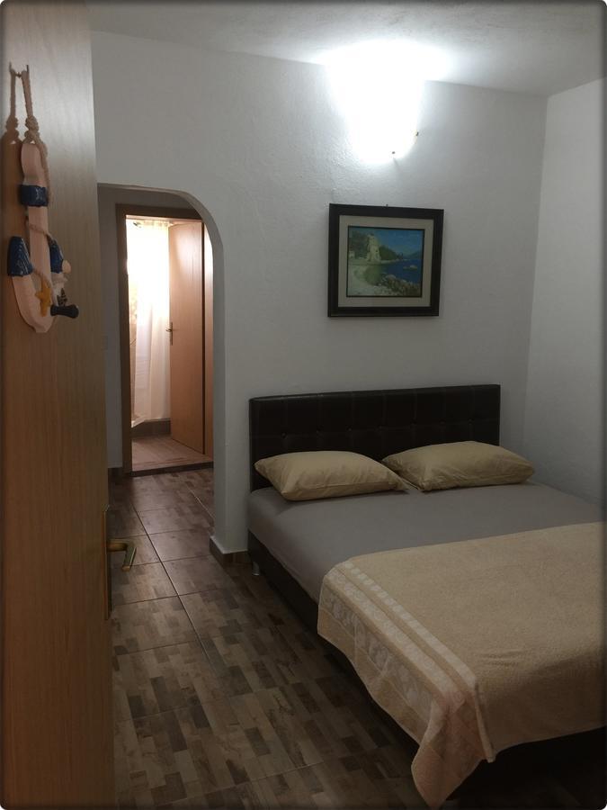 Apartmani Labovic Budva Buitenkant foto